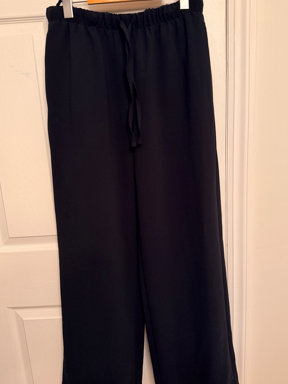 Aritzia Lodge pants- crepette material